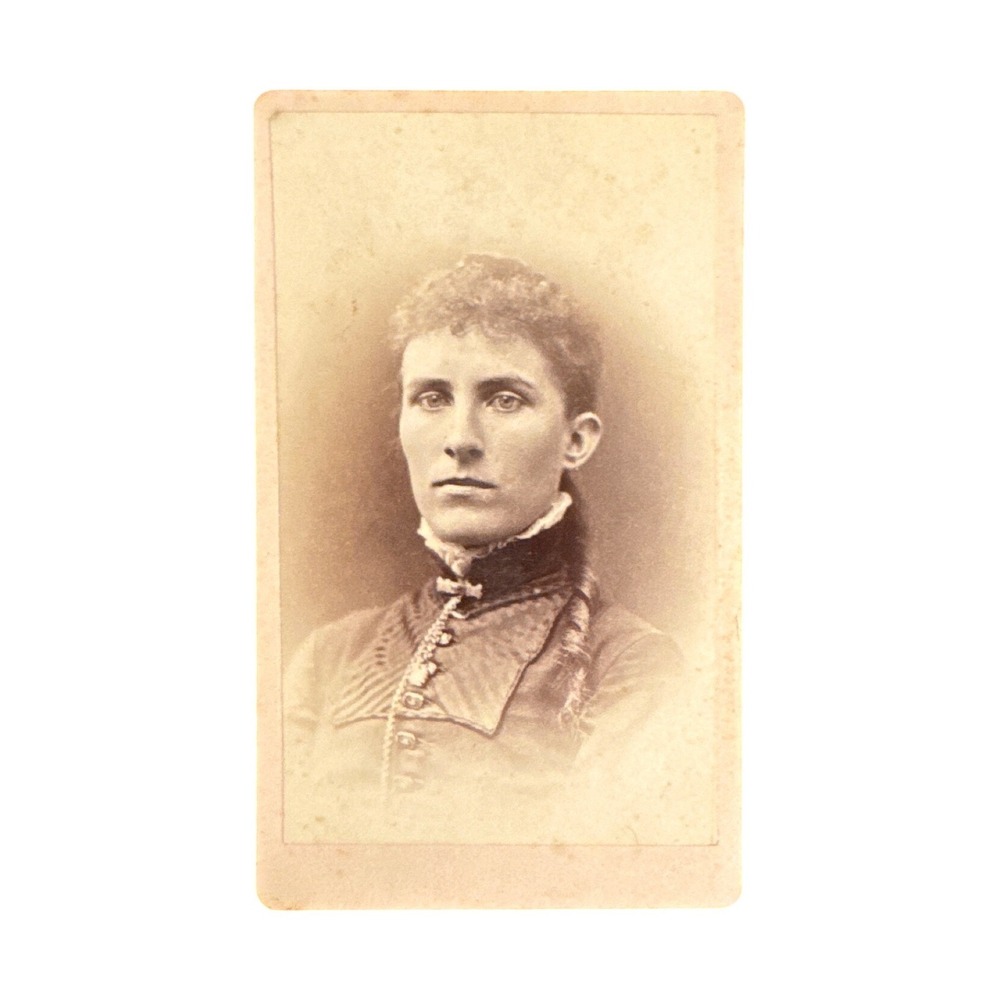 Antique CDV Photo Woman Portrait S. S. Vose & Son Waterville Maine Victorian